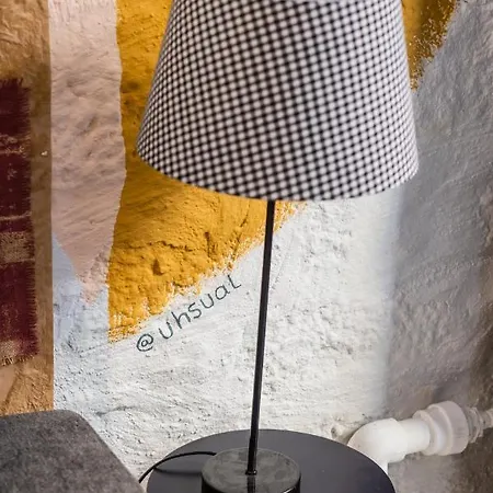 Victoria @ Clerigos بورتو