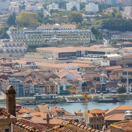Victoria @ Clerigos Porto